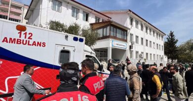 Turquie : Quatre tués, huit blessés par un homme armé en fuite