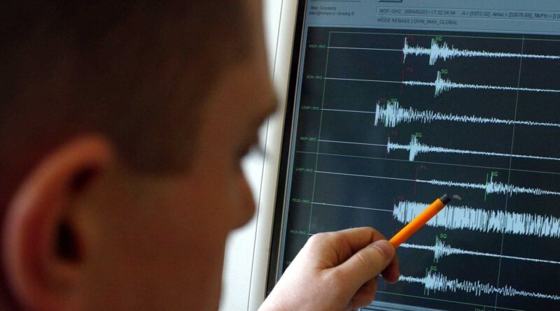 Un fort séisme de 2023 frappe le Pérou, causant des blessés légers.