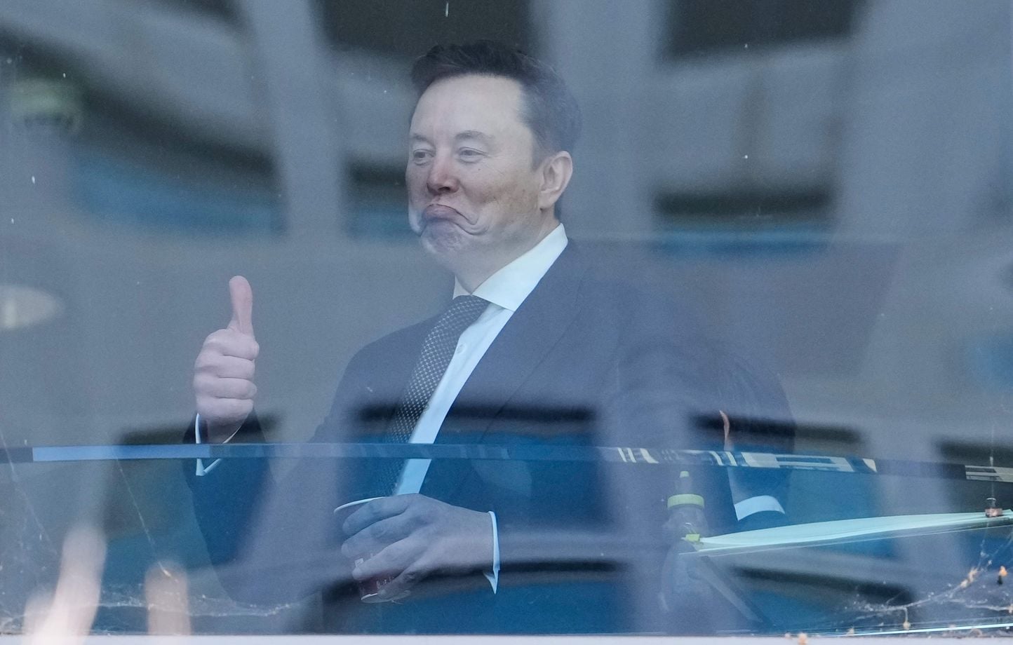 Une association française porte plainte pour homophobie contre Elon Musk.