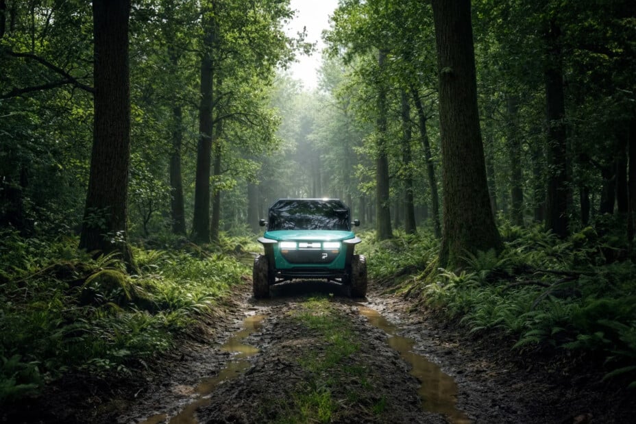 Une petite voiture électrique sans permis française menace la Citroën Ami.