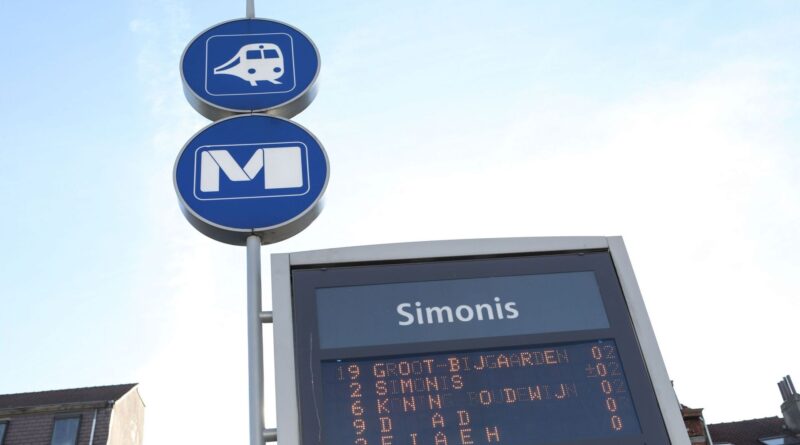 Une trentaine de voyageurs évacués de Simonis pour problèmes respiratoires.