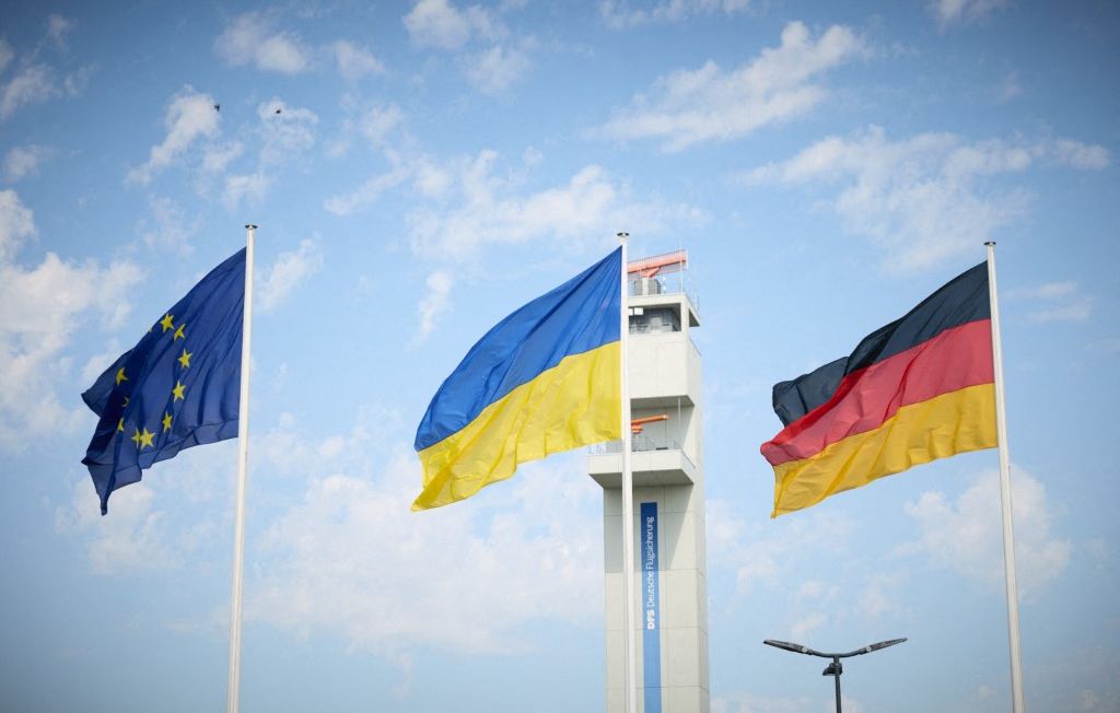Union européenne : définition du statut de « membre associé » pour l'Ukraine proposé par Merz.