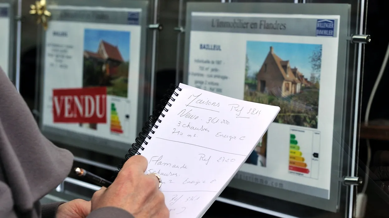 Utiliser l'IA pour vendre un bien : les agents immobiliers peuvent-ils tout faire ?