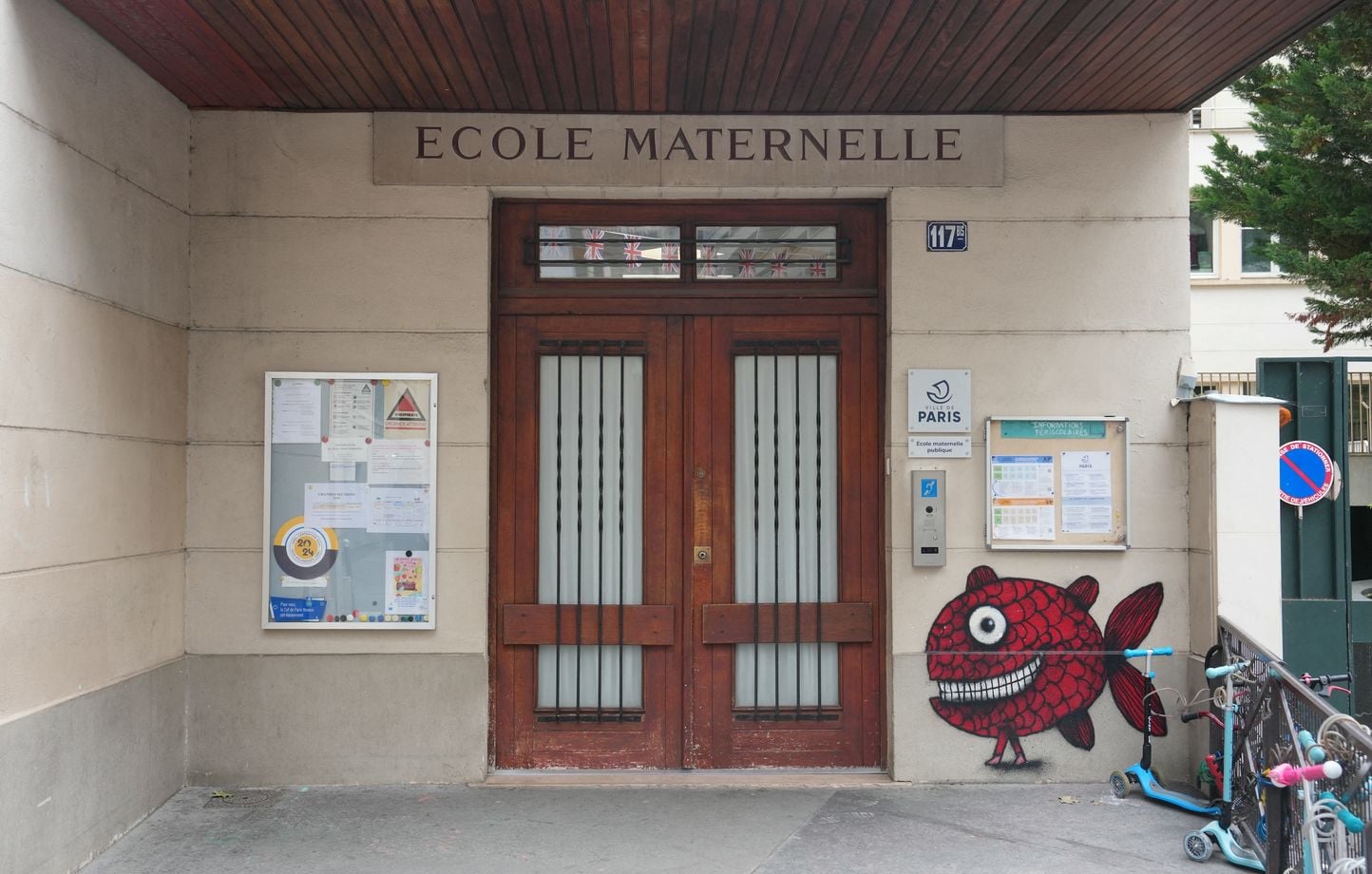 Violences périscolaires à Paris : Deux animateurs de l'école Saint-Dominique en prison