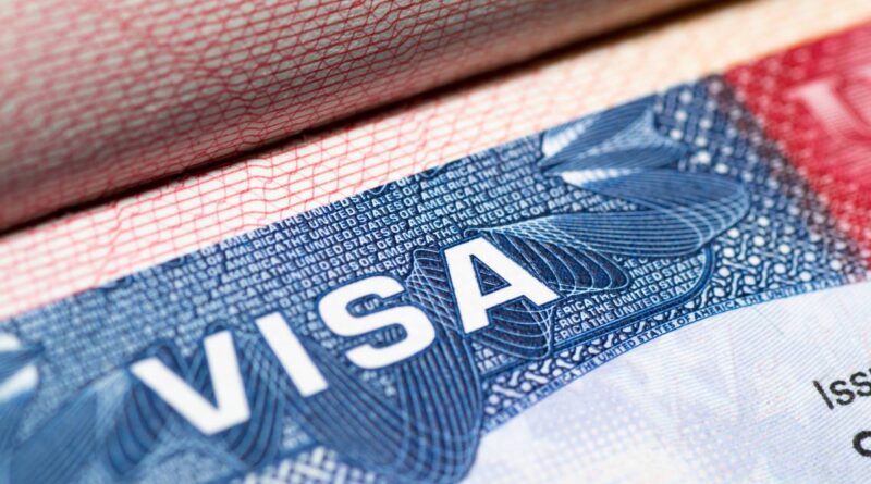Visa : des frais jugés excessifs suscitent le mécontentement