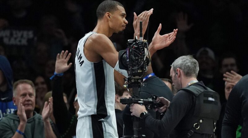 Wembanyama exclu pour coup de coude, San Antonio éliminé en playoffs
