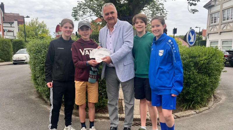 Woluwe-Saint-Pierre : quatre enfants trouvent la stèle "saccagée" d’Eddy Merckx