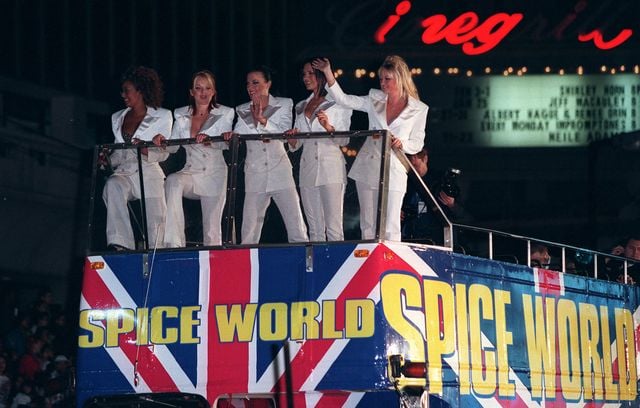 Les Spice Girls lors de la promotion du film « Spice World » en février 1998.