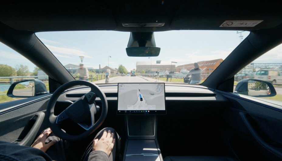 5 infractions en quelques secondes : le raté de Tesla dans sa pub pour la conduite autonome