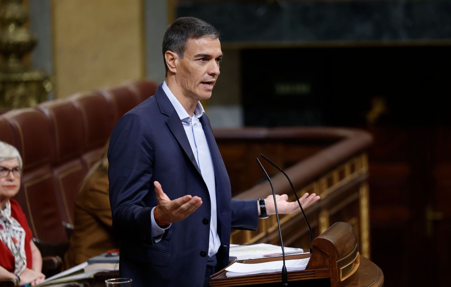 Affaires de corruption : Pedro Sanchez et Zapatero sous critiques.