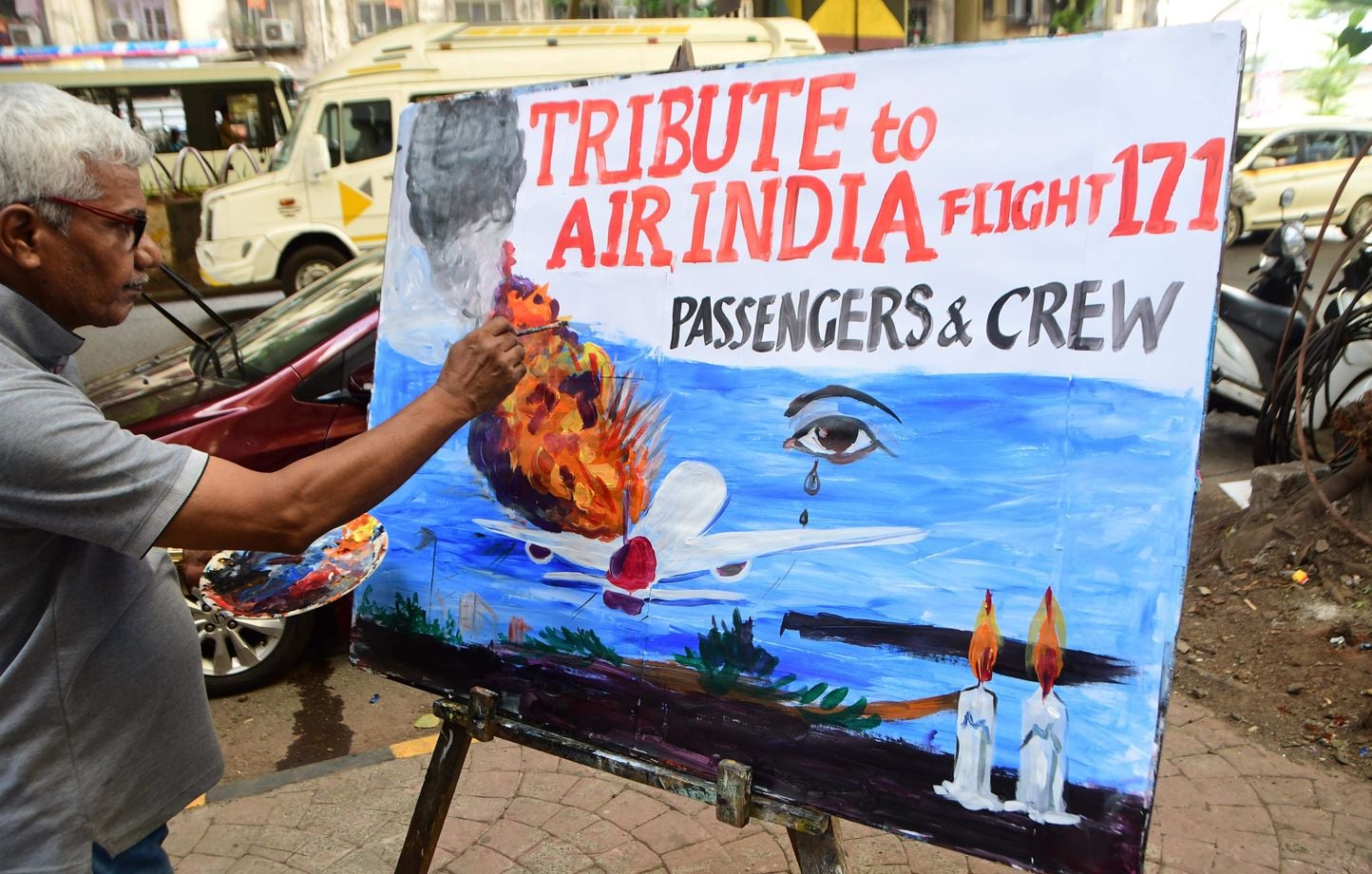 Air India : « Nous avons besoin d’une raison » un an après le crash de 241 morts