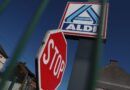Aldi ne prévoit pas d’ouverture le dimanche actuellement.