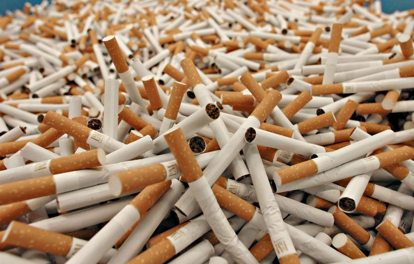 Belgique : Découverte d'une usine clandestine de cigarettes industrielles