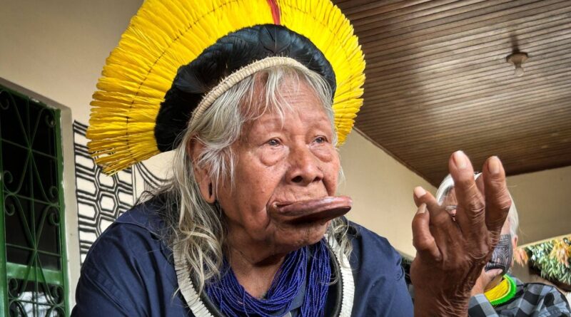 Brésil : Le cacique Raoni, 94 ans, en soins intensifs après opération