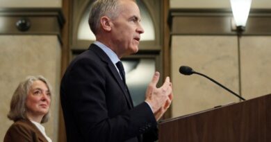 Canada : Trois jeunes poursuivent le gouvernement pour inaction climatique.