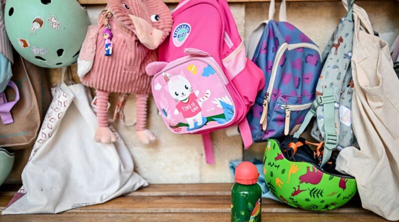 Canicule : 1.300 écoles et collèges fermés, bac maintenu