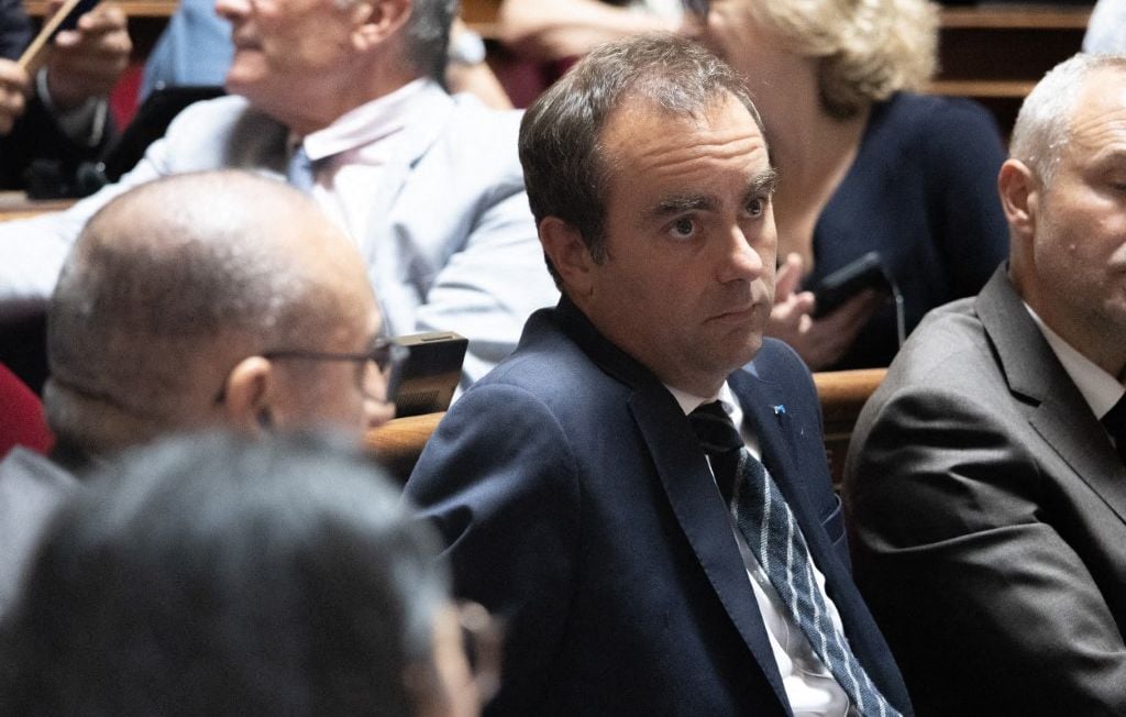 Canicule : « 10.000 morts ? » Motion de censure contre Lecornu