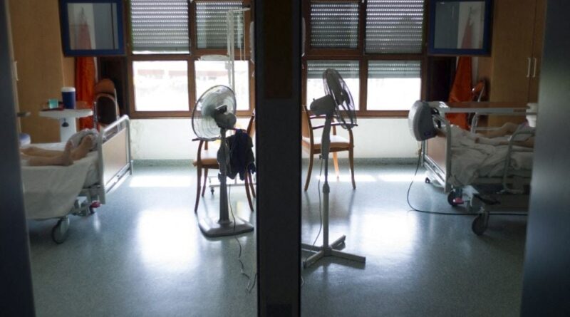 Canicule : Des hôpitaux ne fournissent pas de clim ni ventilateurs aux patients ?