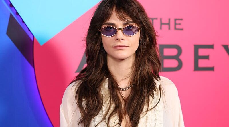Cara Delevingne révèle avoir souffert de crises d'épilepsie dues à la drogue