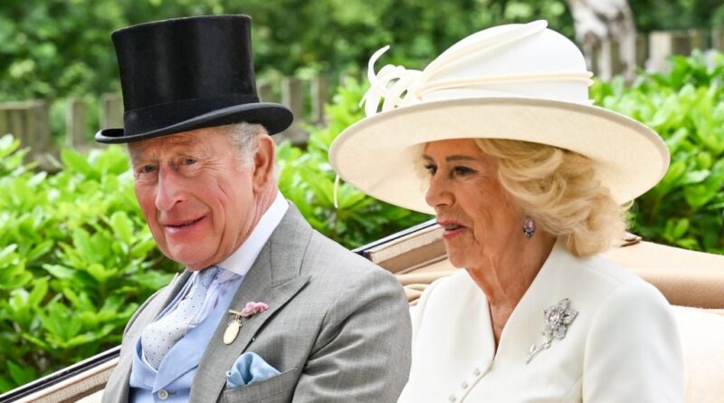 Charles III ne résidera pas à Buckingham malgré des millions d'euros.