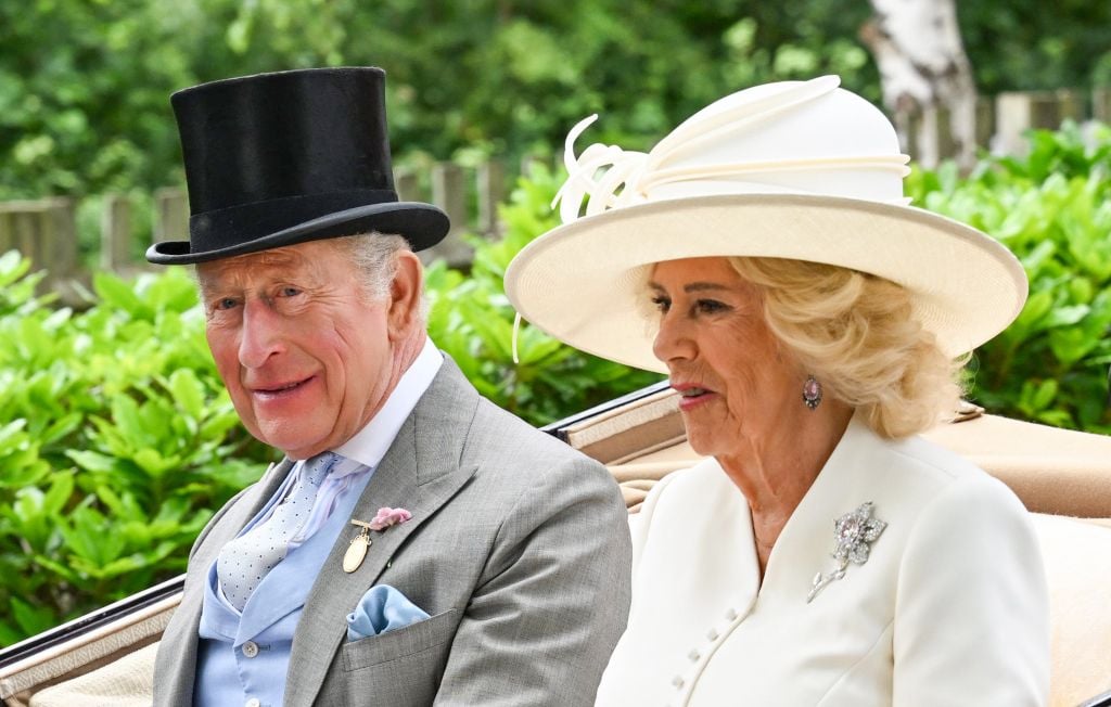 Charles III ne résidera pas à Buckingham malgré des millions d'euros.