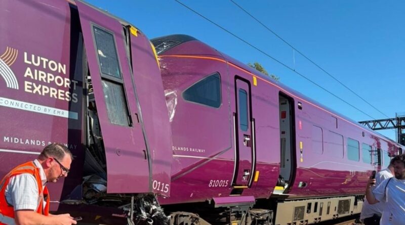 Collision de deux trains au nord de Londres : bilan provisoire, dizaines de blessés.