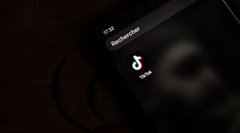 Corse : Un sexagénaire mis en examen pour corruption de mineur via TikTok
