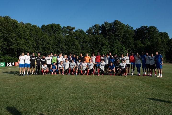 Opposition entre les Bleus et les jeunes de New England Revolution.