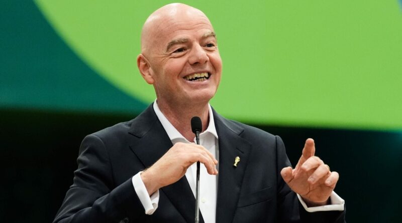 Coupe du monde 2026 : Infantino, président incontrôlable qui tient par l’argent