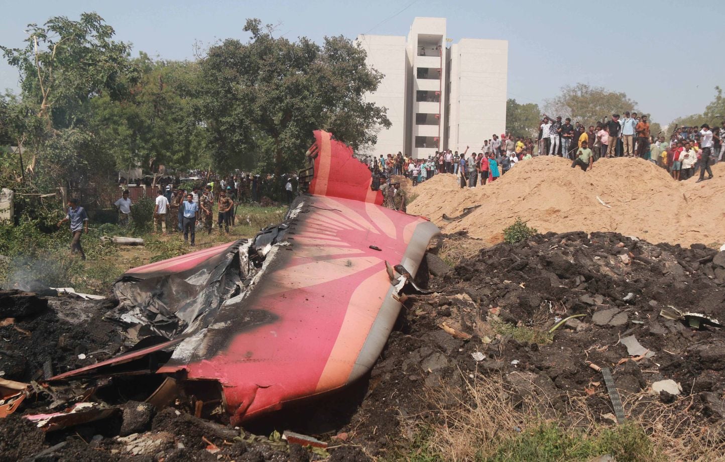 Crash en Inde : Le rescapé du vol Air India demande des réponses.