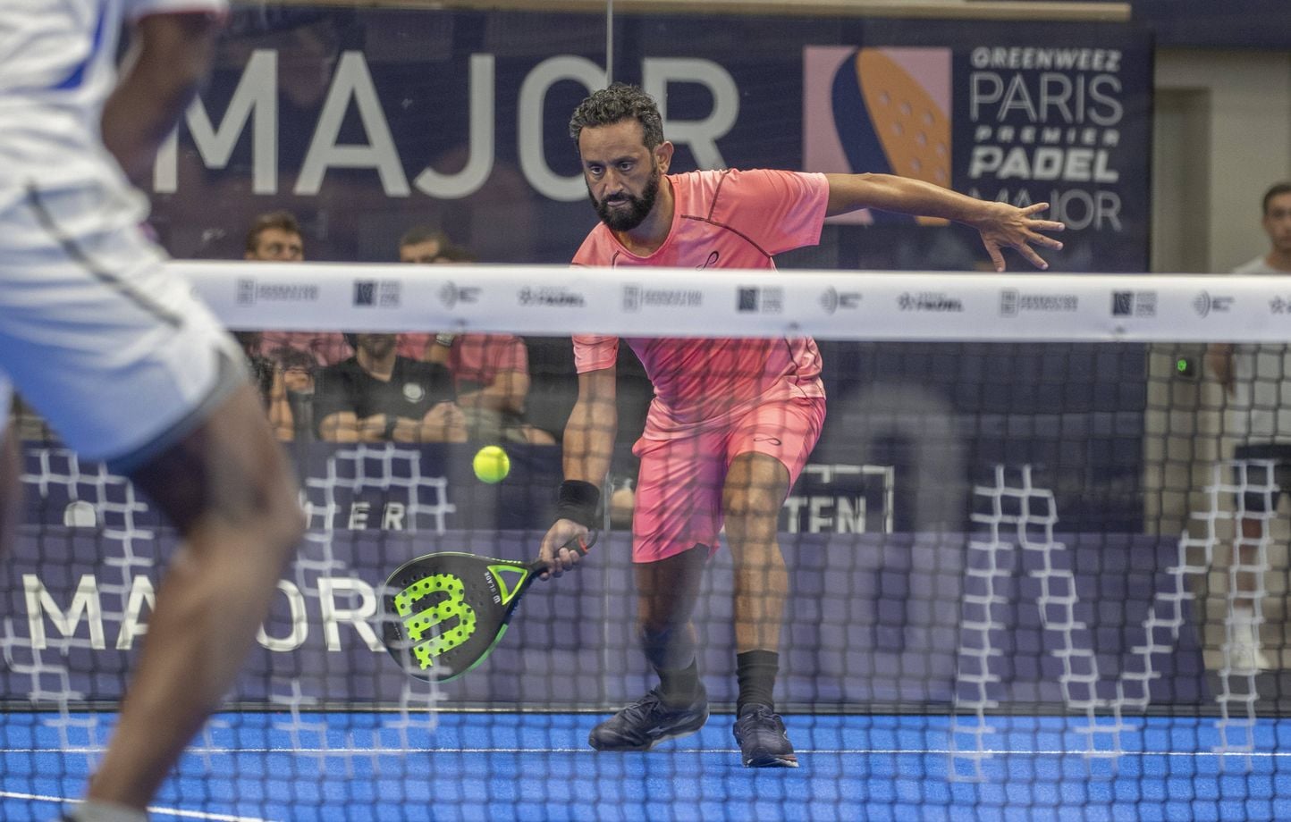 Cyril Hanouna reconnaît que son classement au Padel n’est pas seulement lié à son talent