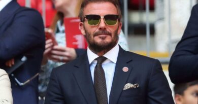 David Beckham, déjà honoré d'une statue, obtient son étoile à Hollywood.