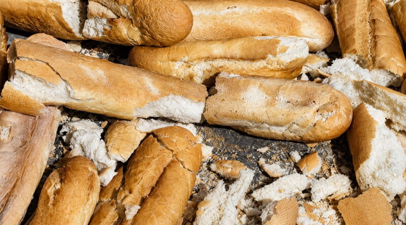 Déchets recyclables : Pain non consommé et huile de friture, rentables.