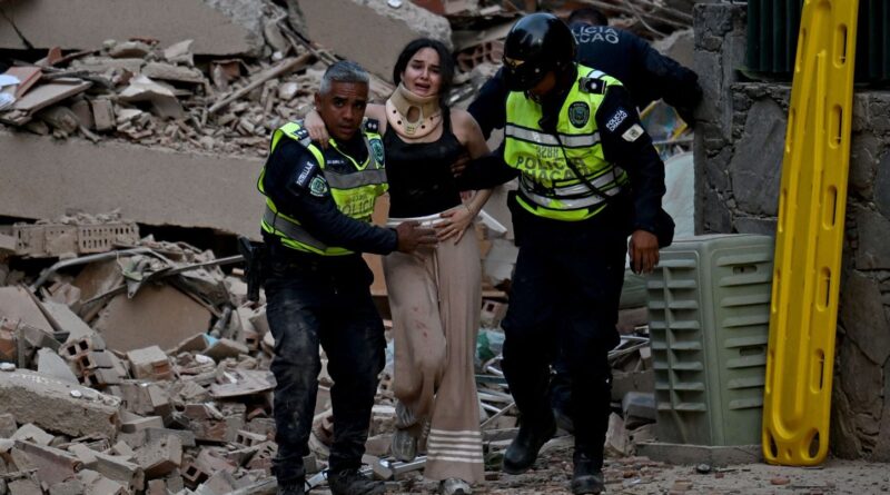 Deux séismes puissants frappent le Venezuela, scènes de panique à Caracas.