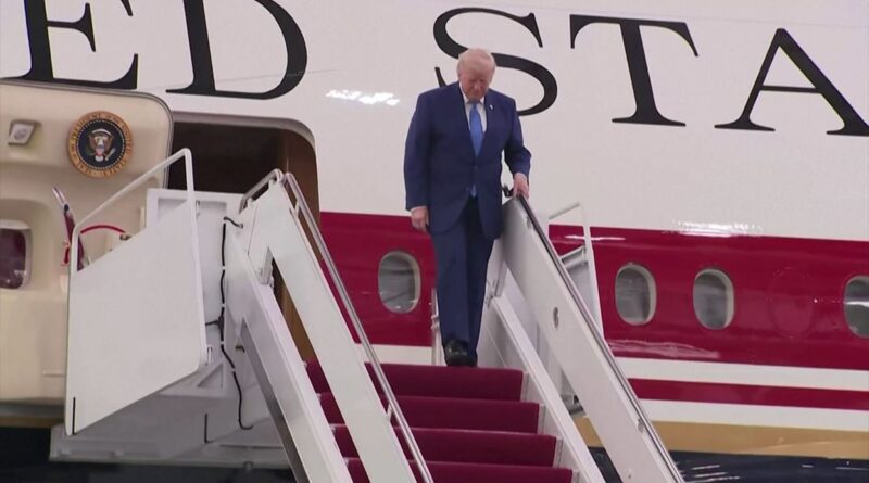 Donald Trump reçoit son nouvel Air Force One du Qatar, des interrogations surgissent.