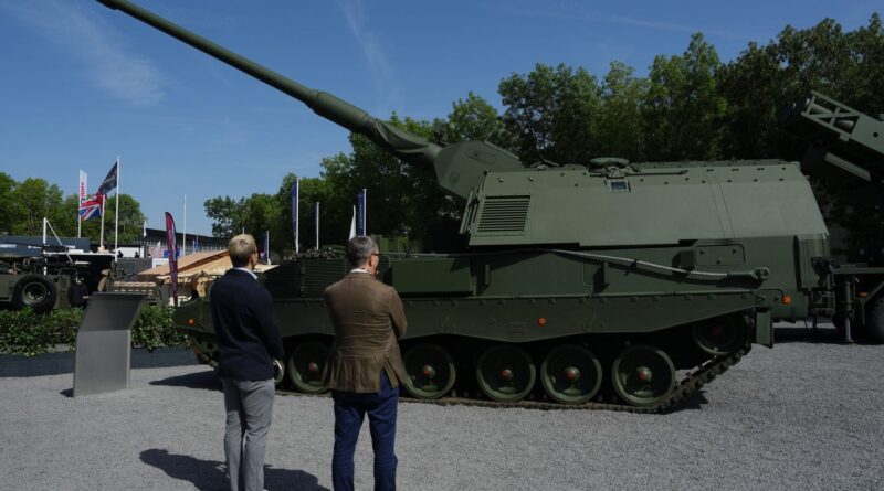 Douze stands israéliens ne sont pas présents au Salon Eurosatory de la Défense.