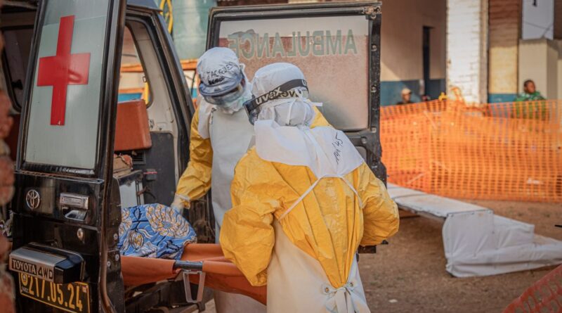 Ebola : isolement strict pour le premier patient positif en France ?
