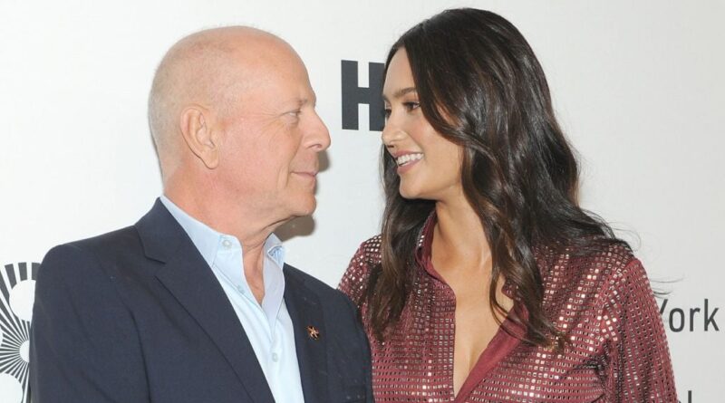 Emma Heming Willis témoigne des défis de la démence fronto-temporale de Bruce Willis.