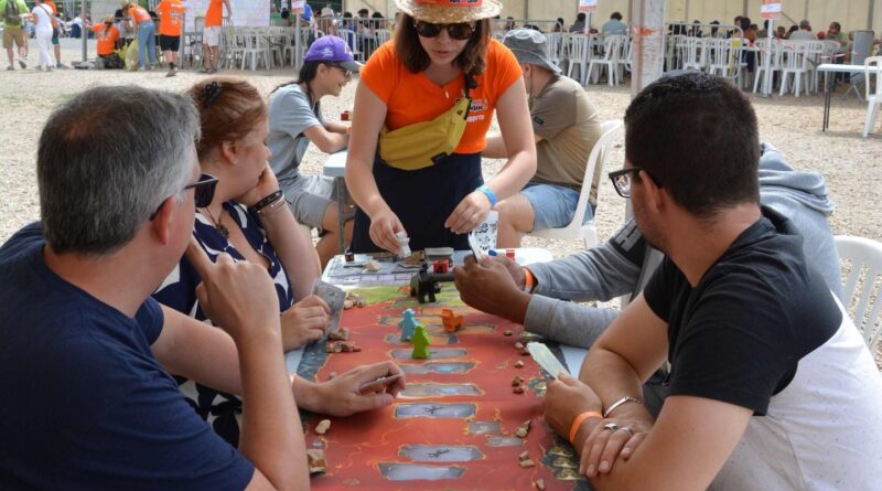 « En date, je préfère jouer que d’aller boire un verre » : le jeu de société, nouveau lien social.