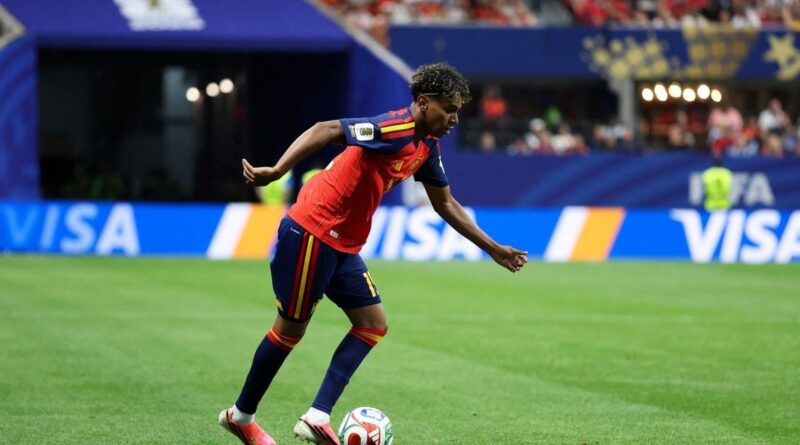 EN DIRECT Espagne - Arabie Saoudite : Yamal titulaire, la Roja doit réagir.