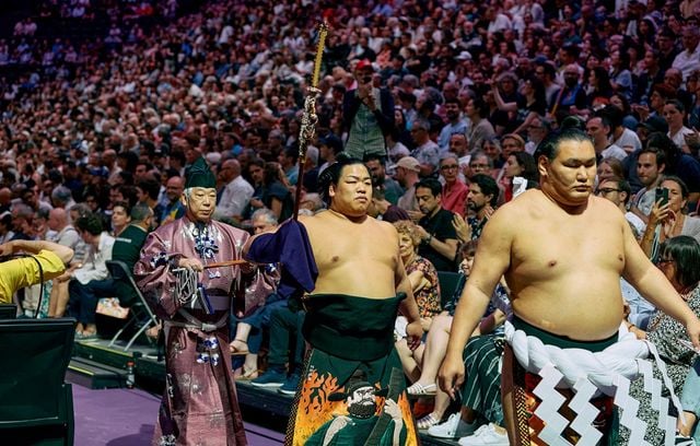 En images : Paris a tremblé ce week-end avec le sumo