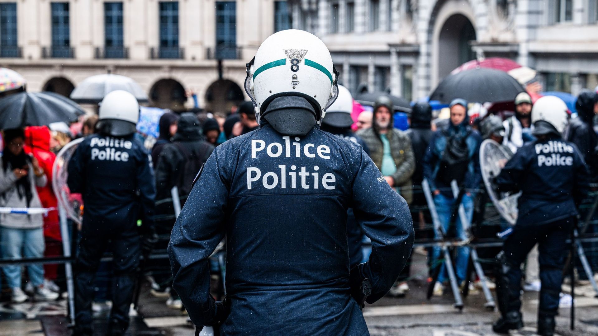 Enquête ouverte contre des policiers : quels risques encourent-ils ?