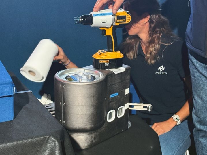 Le fameux FoodProcessor qui va être utilisé par les astronautes. Ici, son frère, présenté à la Cité de l'espace de Toulouse.