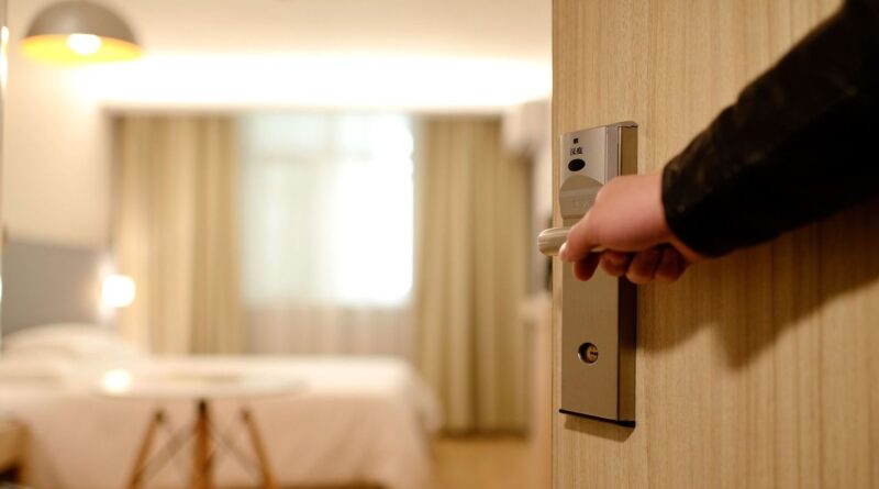Espagne : un faux employé d'hôtel arrêté avec une montre volée
