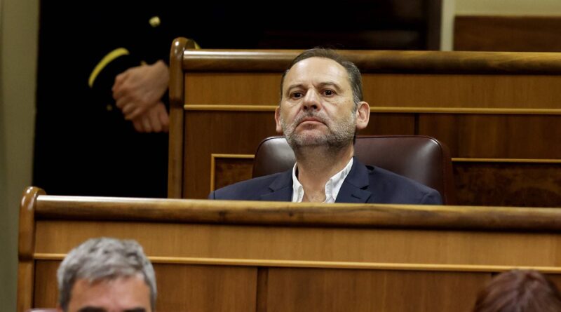 Espagne : Vingt-quatre ans de prison pour l'ex-bras droit de Pedro Sanchez dans une affaire de corruption.