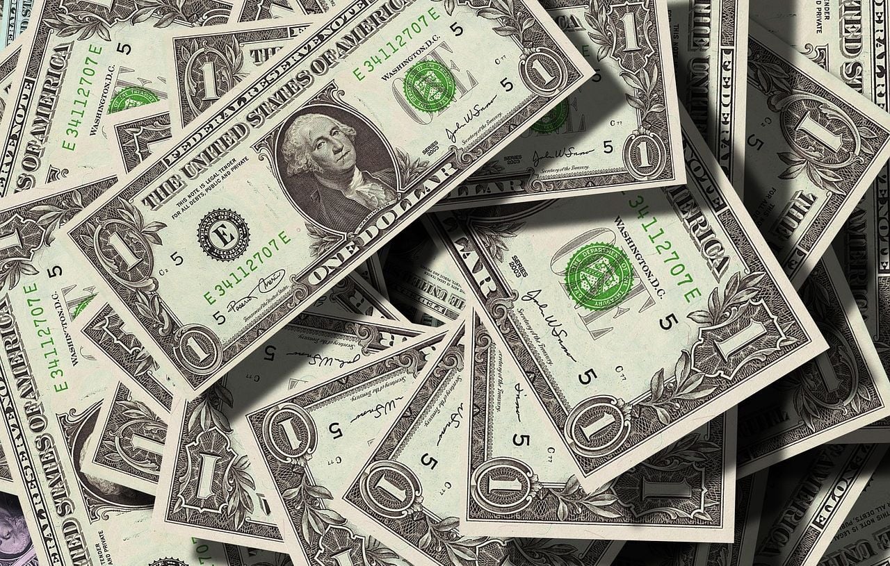 États-Unis : À 69 ans, elle ne gagne pas 1,7 million d'euros et prend sa retraite.