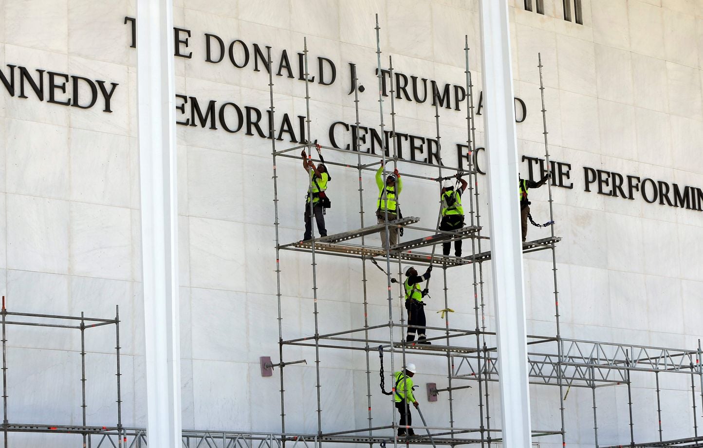 Etats-Unis : Donald Trump ne doit pas figurer au Kennedy Center