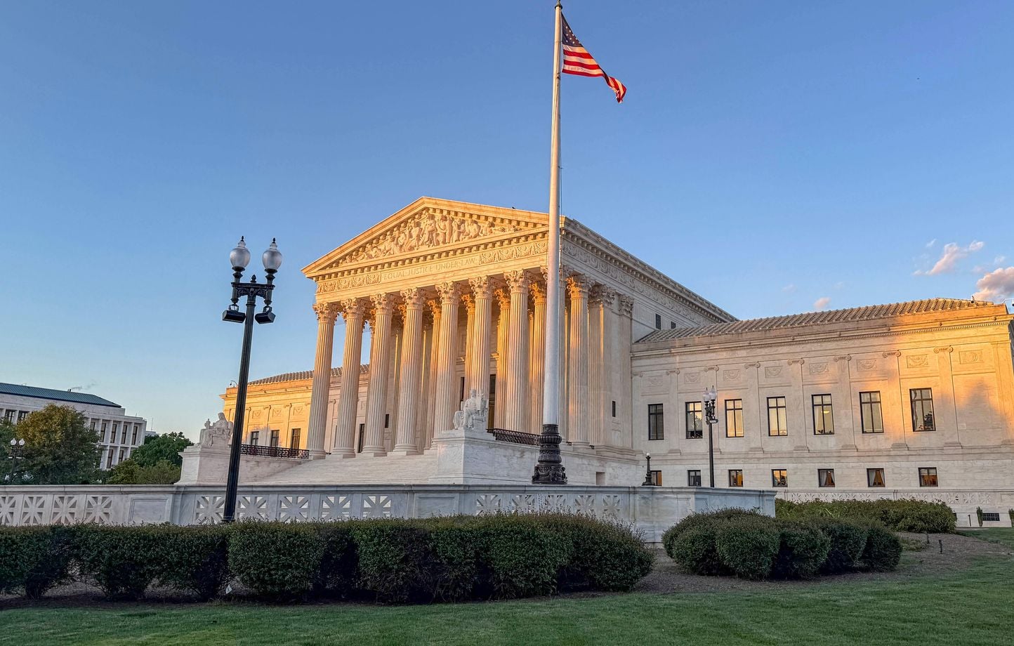 États-Unis : La Cour suprême interdit une exécution par inhalation d’azote