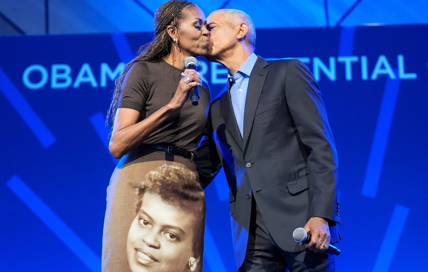 États-Unis : Qui est la femme représentée sur la jupe de Michelle Obama ?
