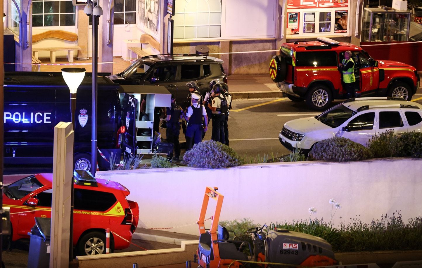 Explosion à Monaco : victimes, un oligarque impliqué, suspect en fuite.